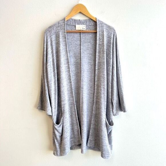 Wilfred Free Aritzia Grey Open Front Zlata Cardigan Sweater Women’s Size Medium - Picture 1 of 9